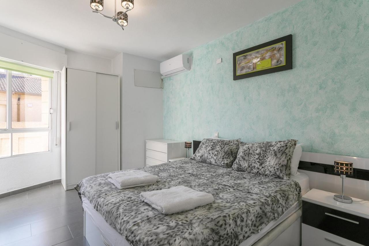 Penthouse Apartment On Los Locos B تورّيفيِخا المظهر الخارجي الصورة